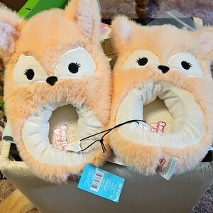 Squishmallows FuzzAMallos Fox Slippers Size 9-10 Womens NWT